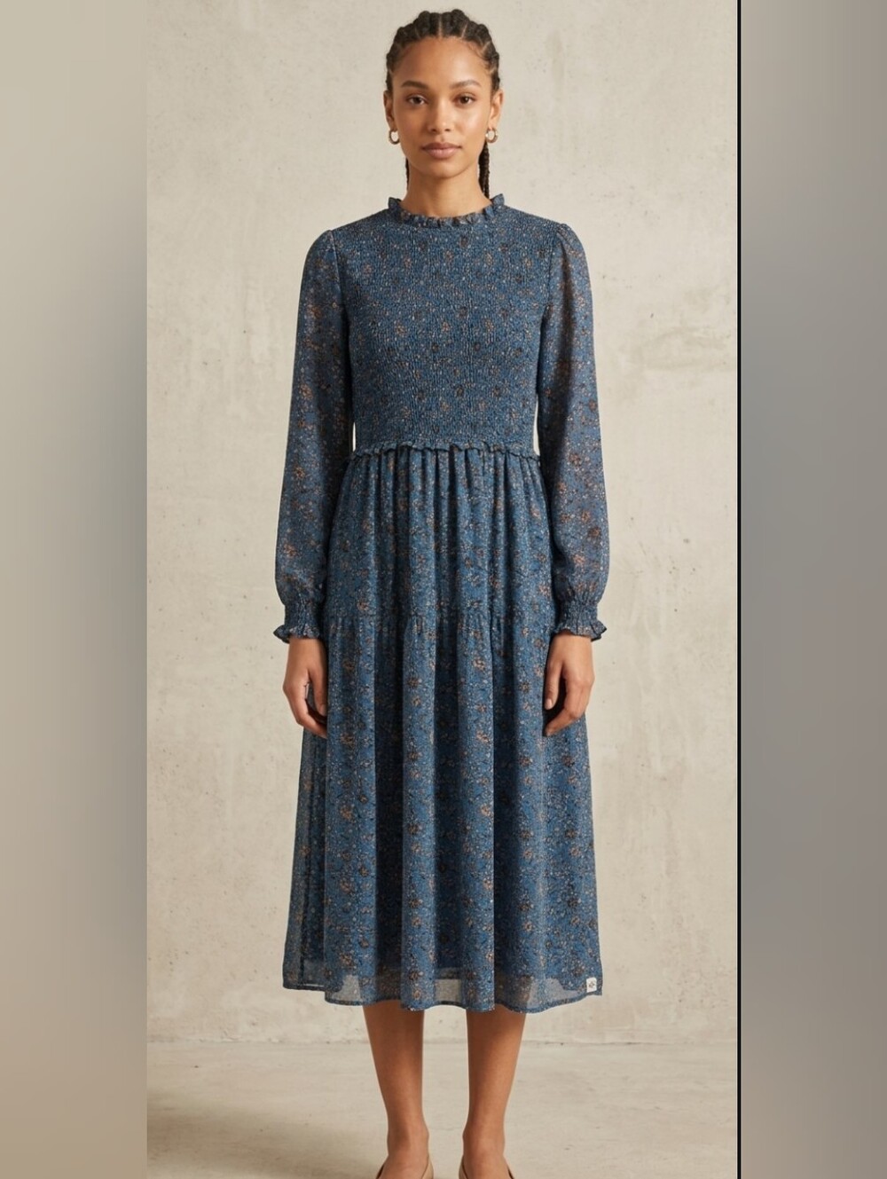dip Navy Blue Floral Smocked Long Sleeve Midi Dress